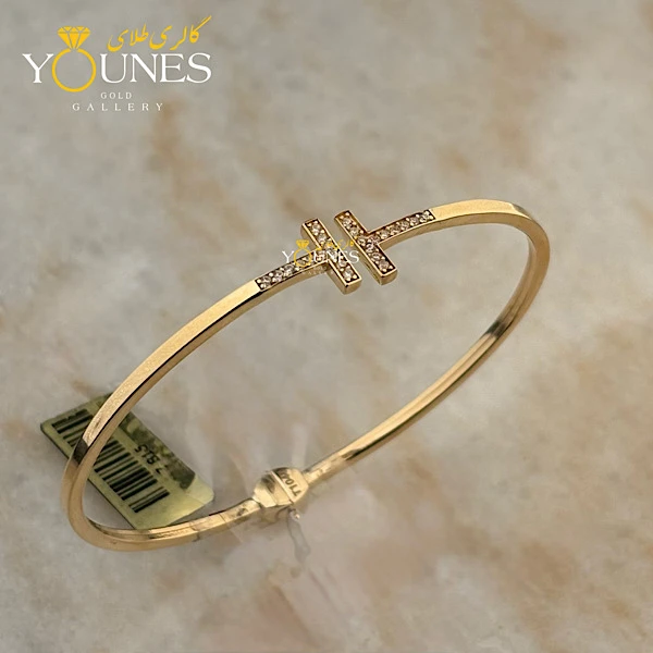 تصویر دوم بنگل طلا Tشکل نگین ریز